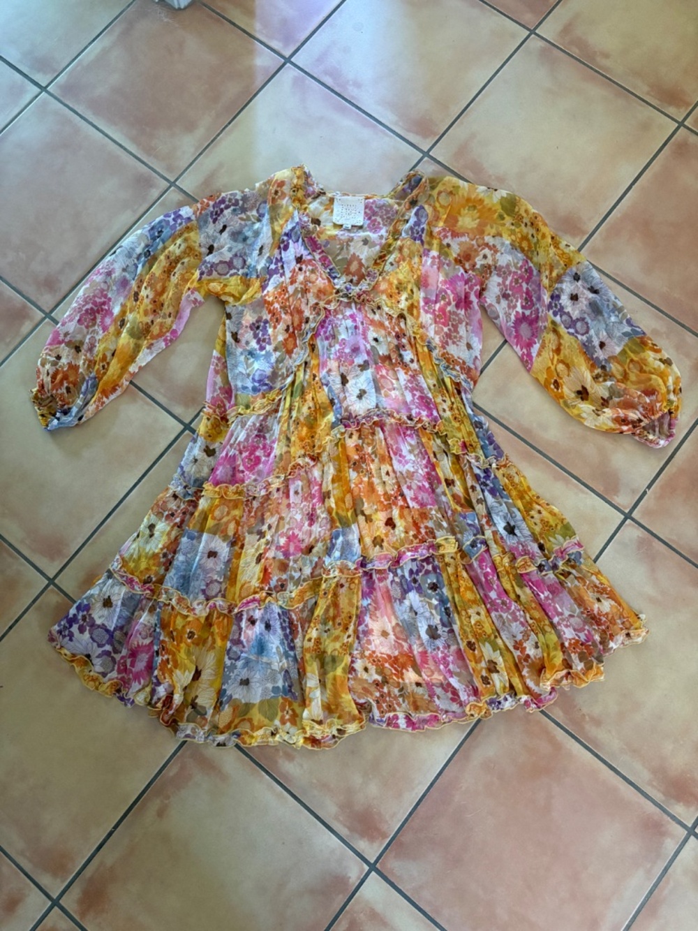 JOHNNY WAS Silk Tiered Floral Renee Mini Dress Size S $395 - Picture 3 of 7